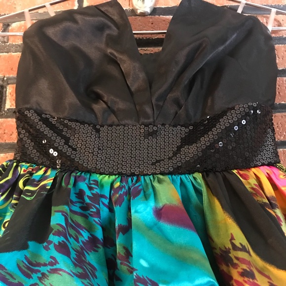 Studio Y Strapless Dress SZ-3/4 - Picture 3 of 8